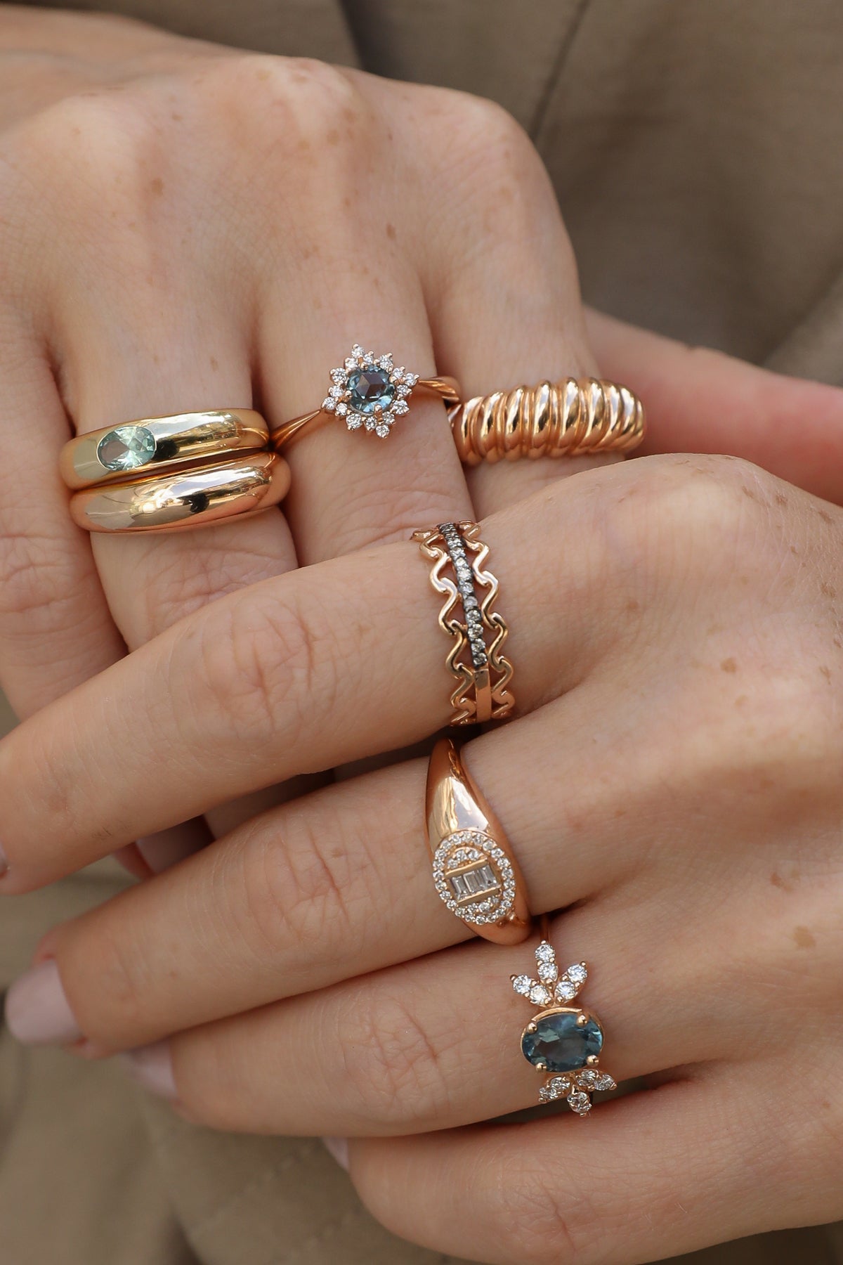 Nova Blue Topaz Pırlanta Yüzük