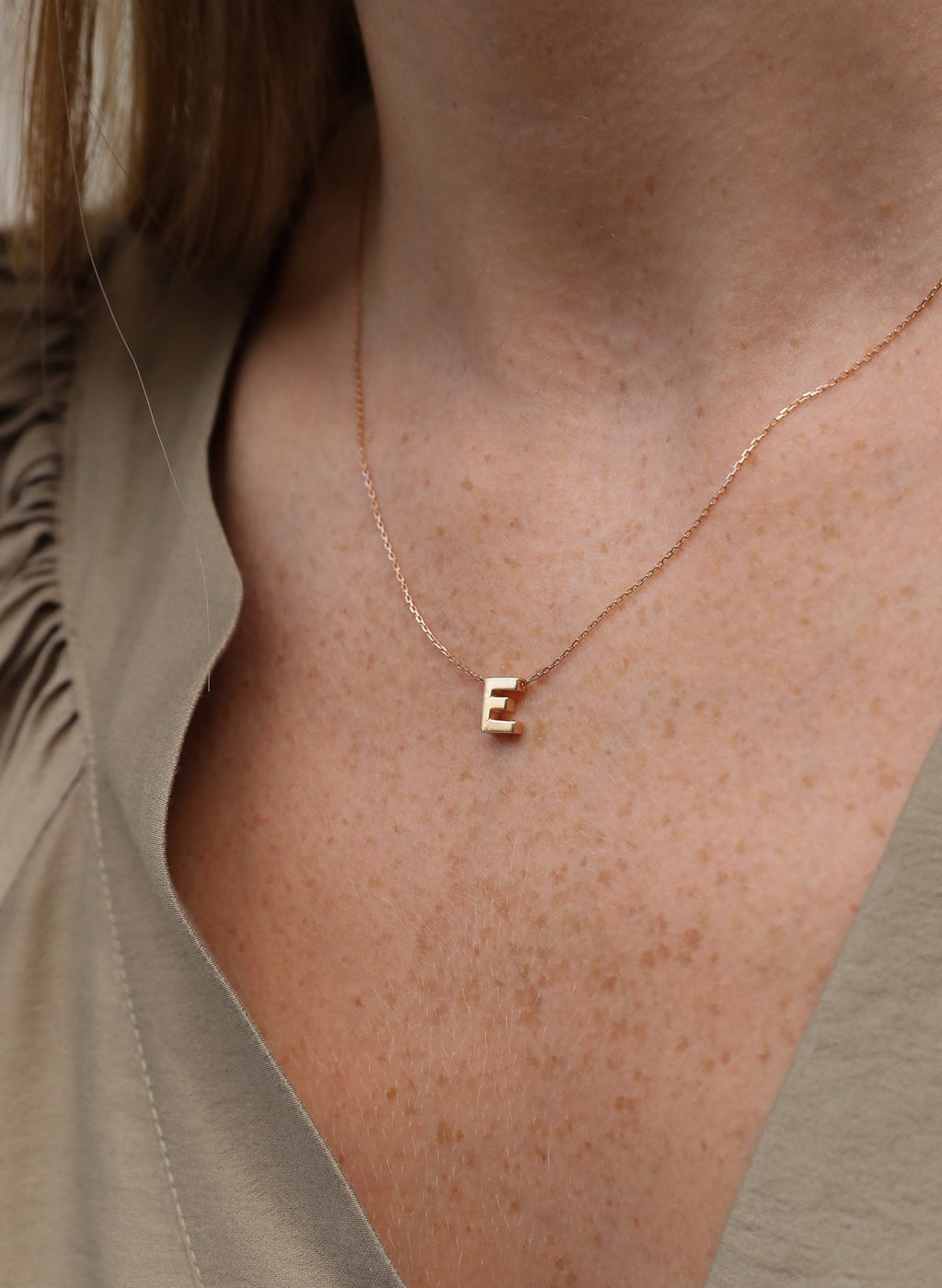 The Golden Monogram Altın Harf Kolye